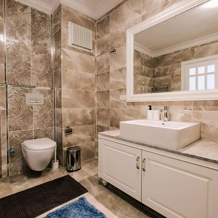 Sea View Duplex With Terrace 5 Min To Marina